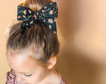 Medium Navy Simple Floral Classic Bow| Copper Floral Bow| Girl's Hair Bow | Hairbows | Newborn Toddler Hairbow| Simple Navy Blue Knot Bow