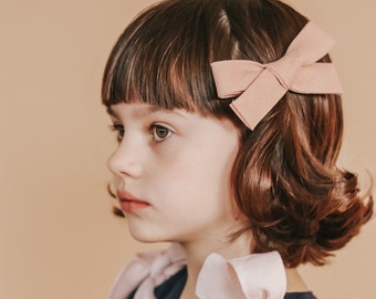 Linen Rose MEDIUM Knot Bow | Light Pink Hair Bow | Girl's Hair Bow, Headband | Toddler Hair bows | Newborn Hairbow | Mommy and Me |Linen Bow