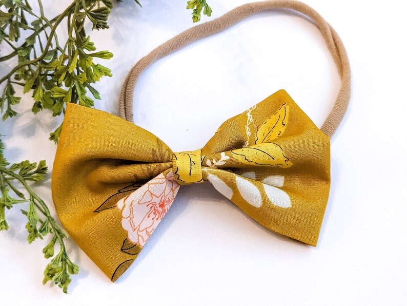 Girl/'s Hair Bow Girl/'s Headband Floral Headband Golden Floral | Mustard Pink Roses MEDIUM Bow Newborn Toddler Hairbow Hair bows