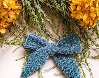 Olive Chenille Classic Bow| Fall Hairbow| Girl's Hairbow | Autumn Hairbows | Army Green Hairbow | Sweater Hair Bow | Soft Textured Hairbow