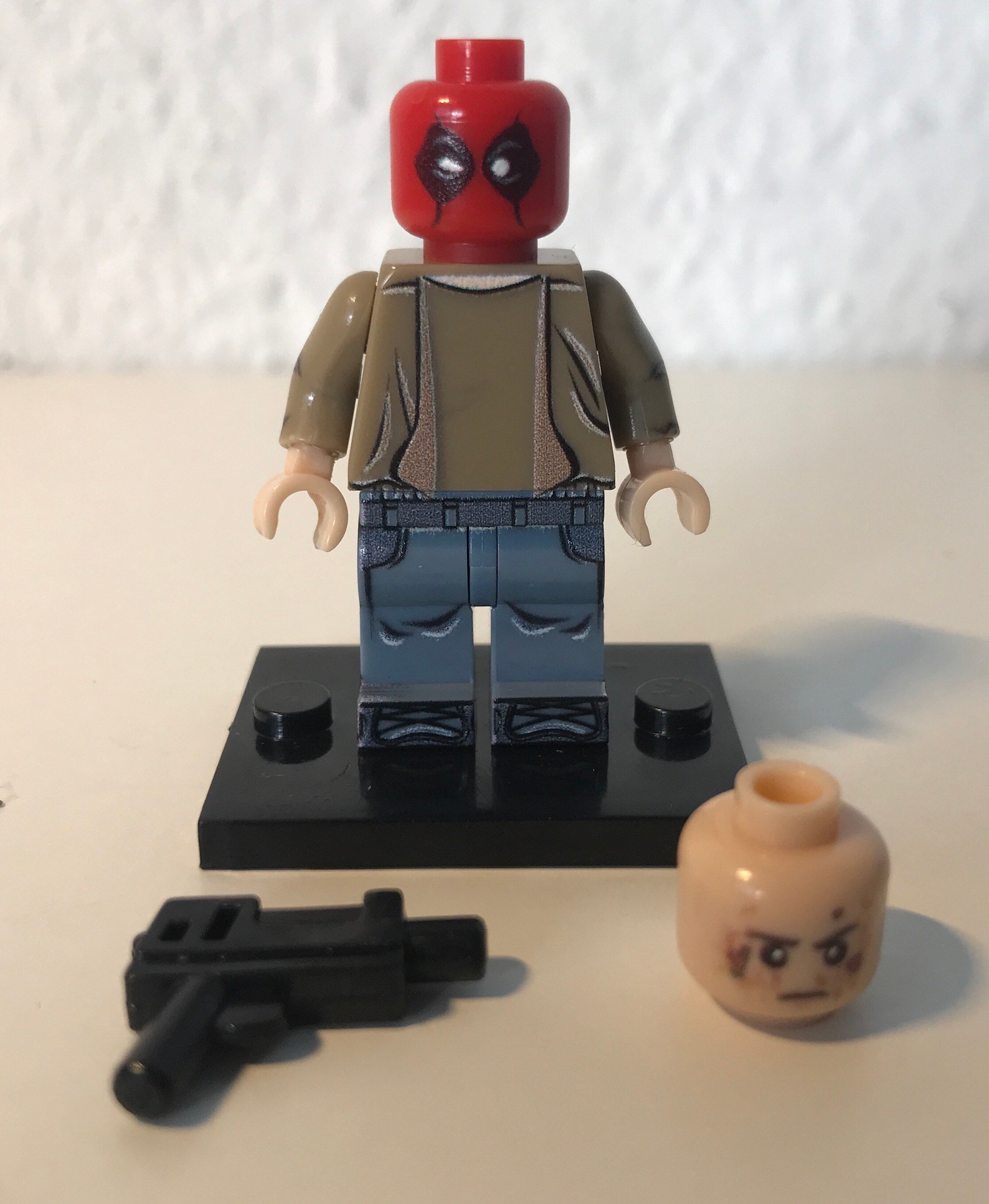 wade wilson lego