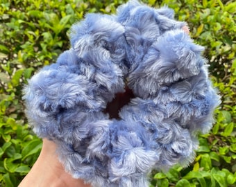 Super fluffy jumbo Scrunchies, Faux fur Scrunchies, So soft large hair scrunchies, Furry Scrunchies, Handmade hair ties, Cute gifts for her