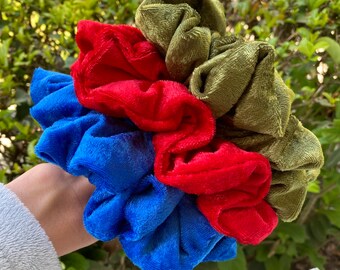 Jumbo velvet scrunchies, XL soft fluffy hair ties, Winter hair accessories, Stretchy velvet scrunchies, Royal blue, Black, Olive green, Red