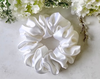 Pure Mulberry Silk Sustainable Scrunchie - Large White Serenity - Luxury 22 Momme, Highest Quality 6A Grade