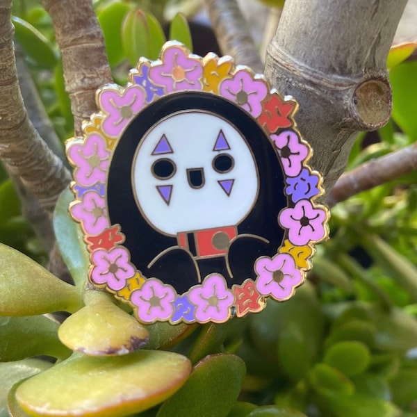 No Face Flower Pin