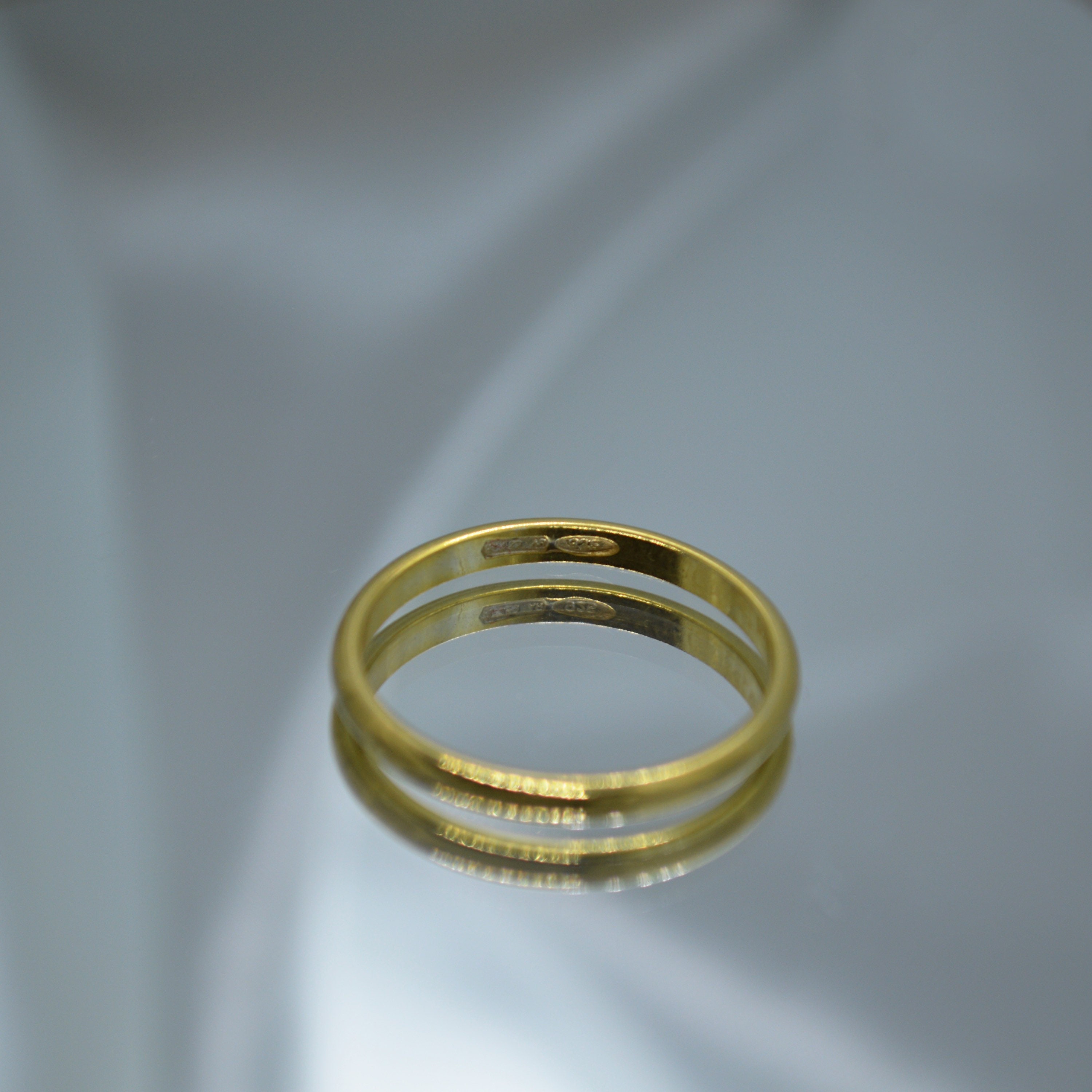 Ring Stopper in 925 Silver Bathed in 18kt Yellow Gold, Ring Stopper, Thin  Silver and Gold Ring, Stackable Ring, Smooth Ring -  Canada