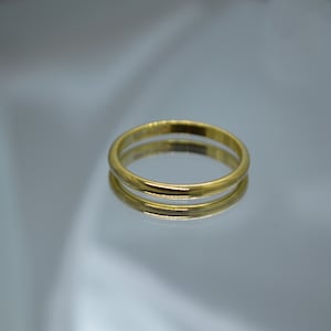 Fedina ferma anello in argento 925 bagnato in oro giallo 18kt, ferma anelli, anello sottile argento e oro,anello impilabile, anello liscio immagine 8