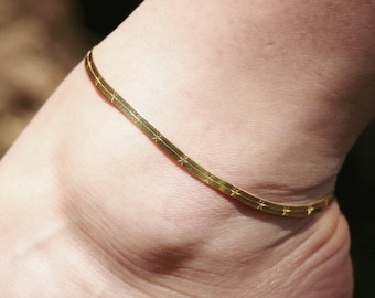 Thin double-sided snake anklet in 925 silver plated in 18-karat gold, unisex anklet, diamond-cut star anklet