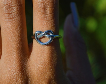 925 Silver Heart Knot Ring Plated in 18k Gold, Promise Ring