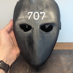 R6S Vigil Mask