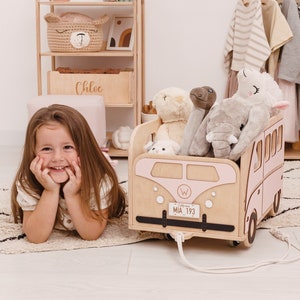 Spielzeug-Aufbewahrung für Mädchen Kinderzimmer Möbel Personalisierte Spielzeugkiste auf Rädern Mädchen Spielzimmer Dekor Baby Girl Shower Geburtstagsgeschenke für Kleinkinder