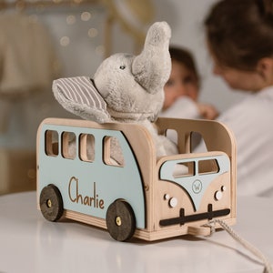 幼児向けのパーソナライズされたプルアロングおもちゃ箱、木製の車の押し引きおもちゃ、カスタム誕生日ギフト子供、ミニおもちゃ収納、1〜2歳児向けギフト