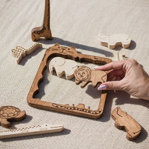 Rompicapo in legno per bambini Puzzle personalizzato con nome e animali che imparano giocattoli in legno per bambini di 2 anni regalo unico per il compleanno di Natale