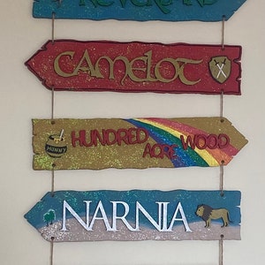 Fairytale Sign Post Direction Sign Narnia Wonderland - Etsy