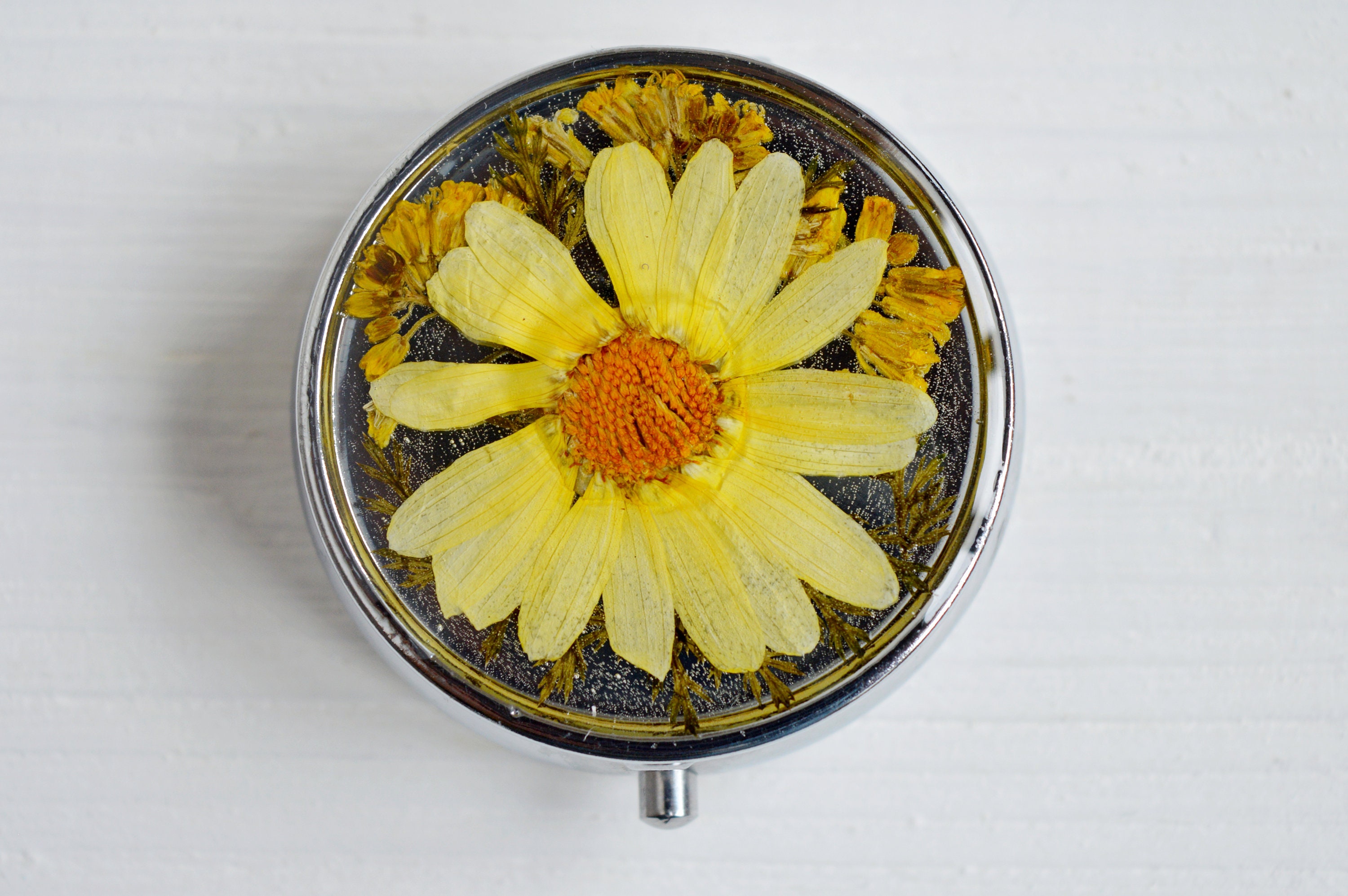 Daisy Flower Pill Box Case Pillbox Holder Trinket Stash Box Etsy