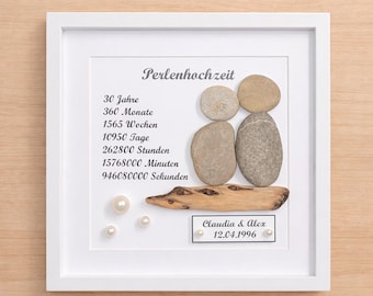 Perlenhochzeit Steinbild • Pebble Art Paar mit Perlen & Jahreszahlen • personalisiertes Geschenk zum 30. Jubiläum • handgemacht • STB-96