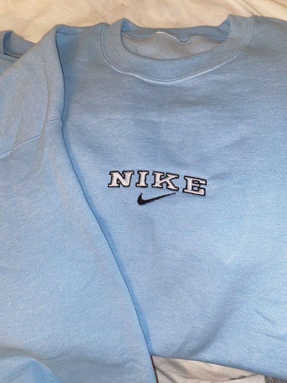 baby blue nike sweatshirt