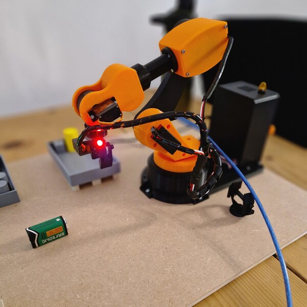Bras robot 6 axes, microcontrôleur contrôlable DIY, plusieurs couleurs