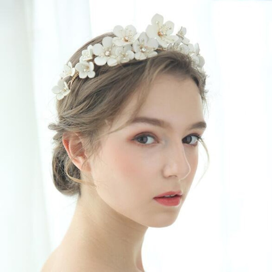 Floral Bridal Tiara White Wedding Wreath Wedding Hair Chain Etsy