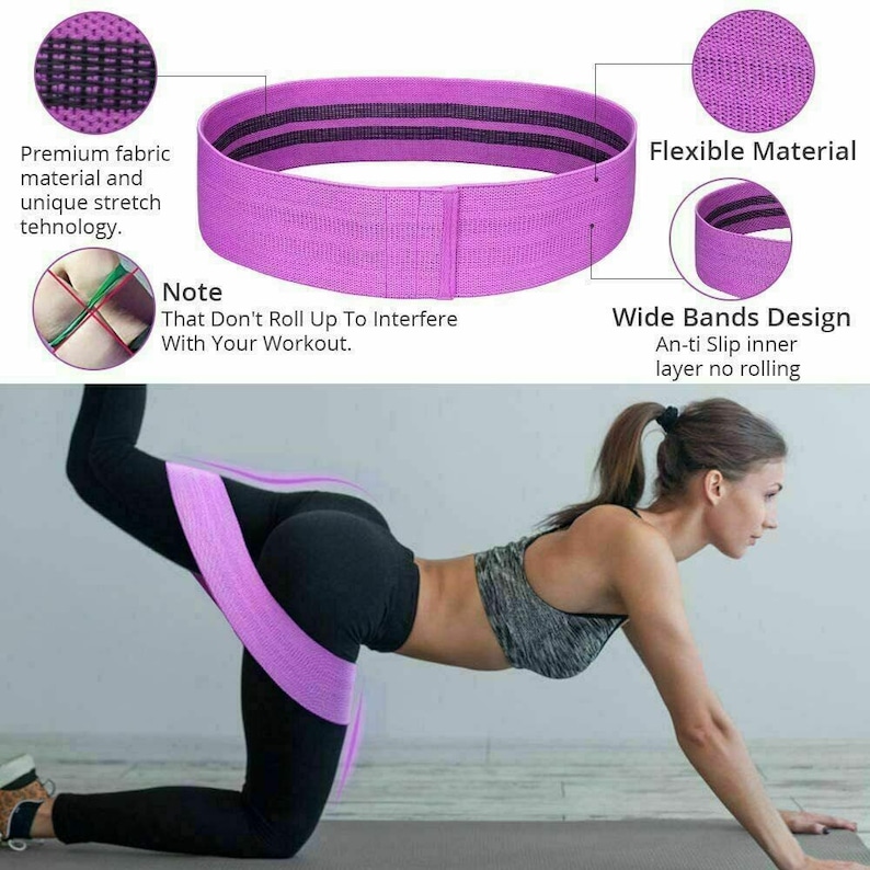 Puede incluir: Banda de resistencia de ejercicio de color morado con rayas negras. La banda es ancha y tiene una capa interior antideslizante para evitar que se ruede. El texto "Flexible Material" y "Wide Bands Design" es visible en la imagen. Una mujer est&aacute; usando la banda para un entrenamiento.