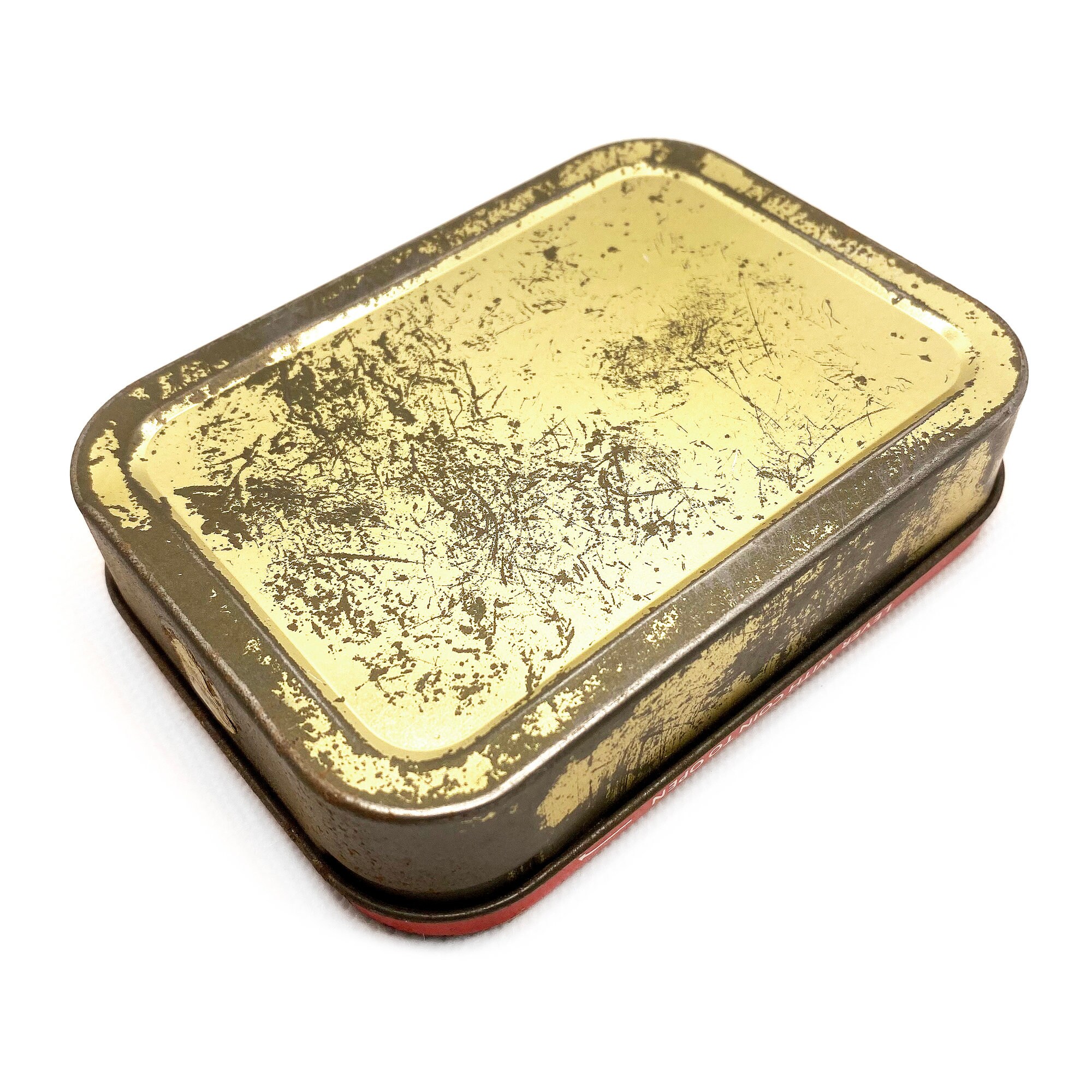 Ringer's A1 Tobacco Tin [1960s]