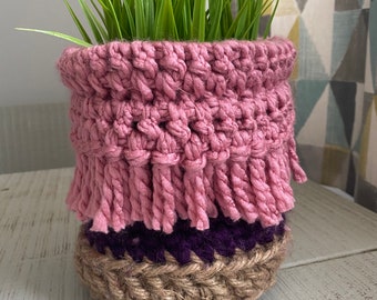 Handmade Granny Style Crochet basket. Jute / Wool.
