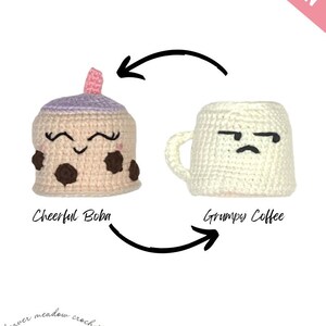 Peut inclure: Patron de crochet pour un boba joyeux et une tasse de café grincheuse. Le patron est disponible en téléchargement PDF. Le patron est conçu par beaver meadow crochet.