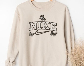 nike butterfly crewneck