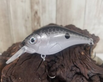 Hand Painted Silver/Black Shad Fishing Lure Crank Bait