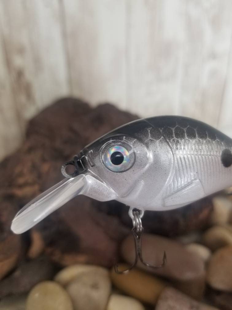 Hand Painted Silver/black Shad Fishing Lure Crank Bait 