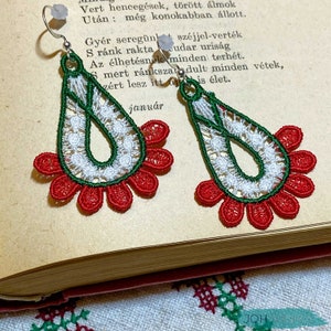 Hungarian lace earrings, handmade Hungarian folk jewelry, Hungary tricolor red white green jewelry, Hungarian lace embroidery, Hungary gift