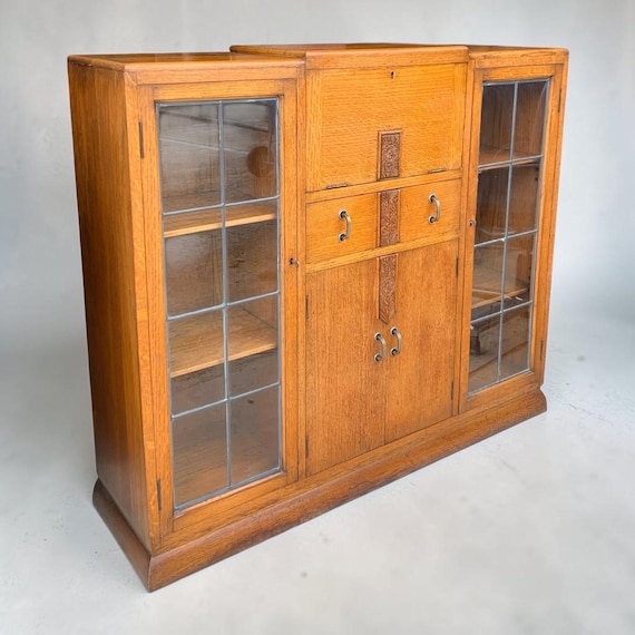 Art Deco cabinet sideboard secretarie