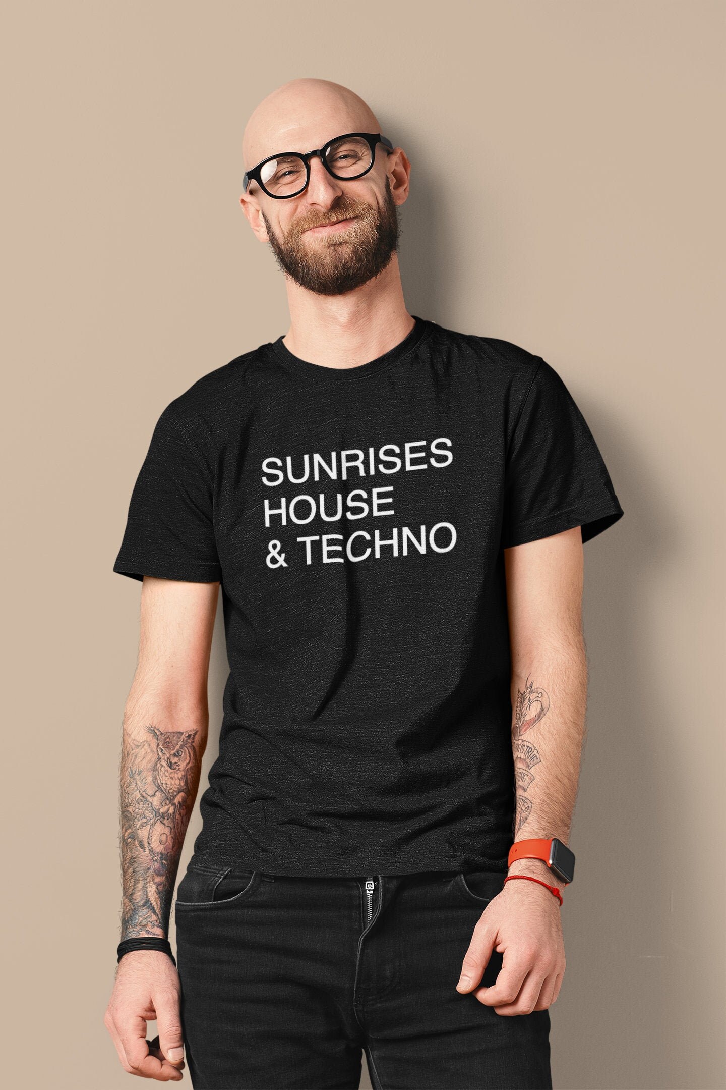 SUNRISES HOUSE \u0026 TECHNO Unisex T-shirt 