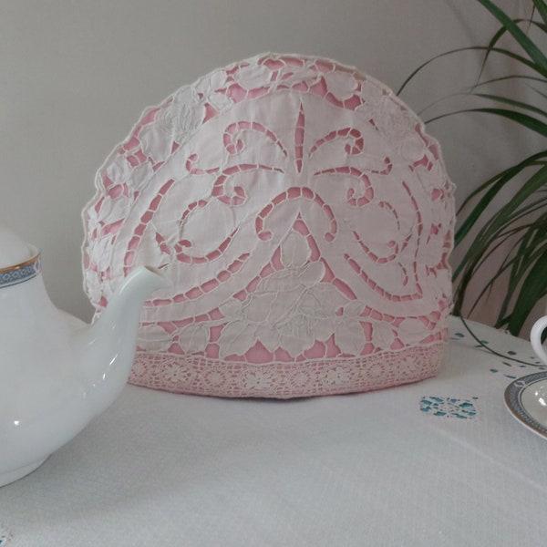 HOMESCAPES Coussin beige en coton tufté à motif géométrique, 45 x 45 cm