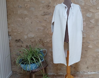 Rare - An antique French chanvre linen open smock in unworn condition.  Vintage workwear. Size S - M