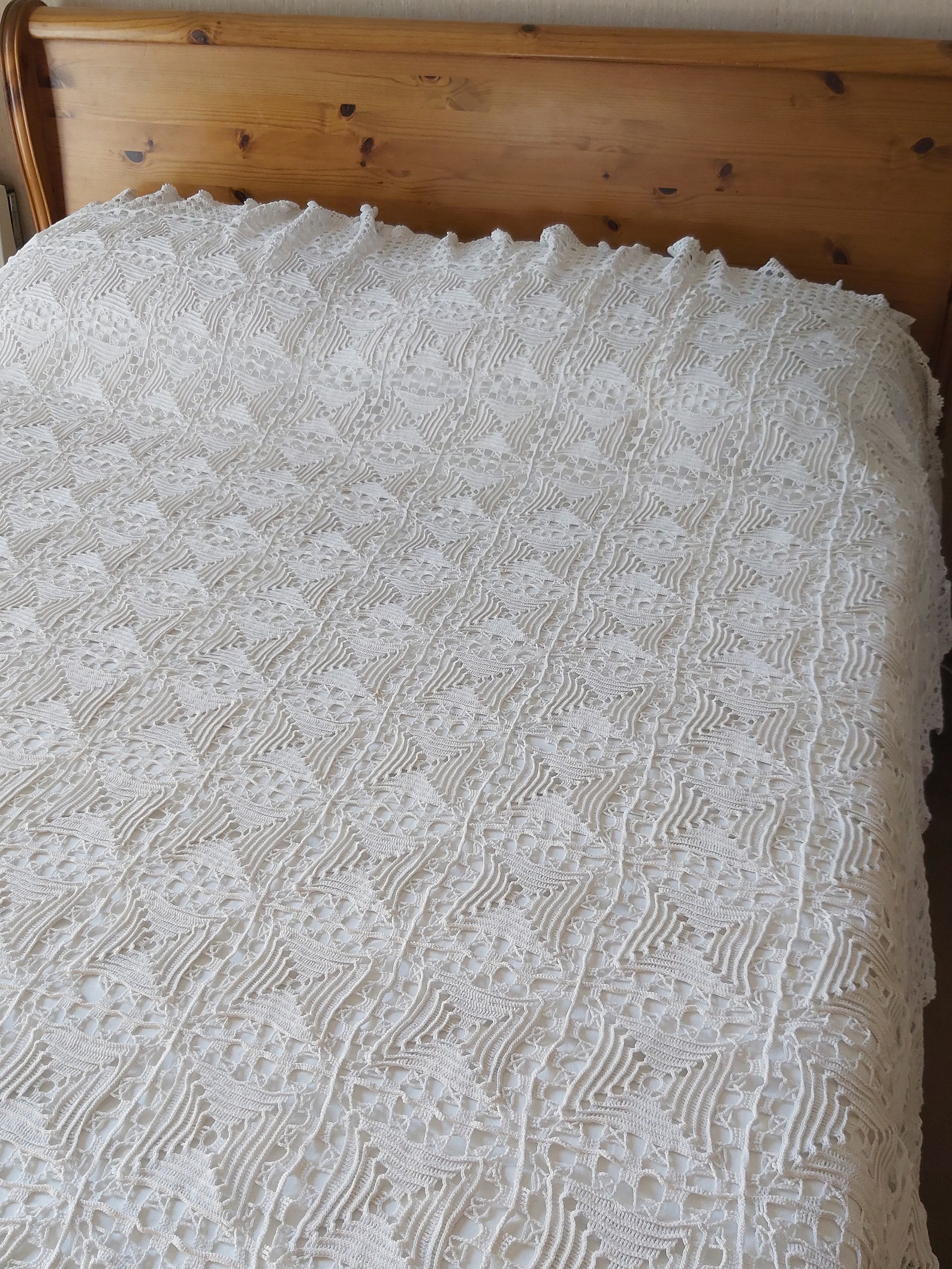 A Vintage French Bedspread in Fine Hand Crocheted Lace With a Etsy
