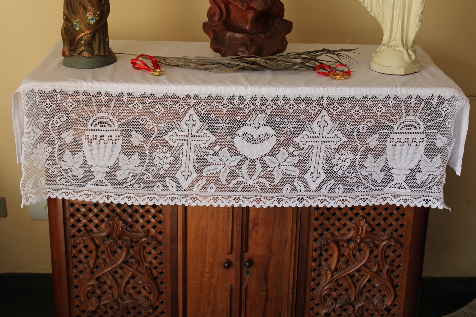 Home Altar Cloth Catholic White Liturgical Lace Sacred Heart Etsy UK