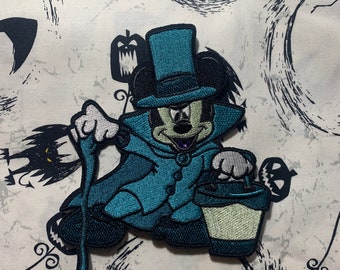 2022 Mickey Hat Box Ghost Patch