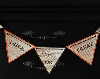 Bookish Halloween Decor: Vintage "Trick or Treat" Garland