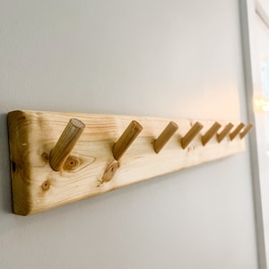 5, 8, 12 or 16 Wooden Peg Entry Hooks, Key Hooks, Hat Rack, Coat Rack, Storage, Organization, Dog Leash Holder