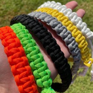 Water Bottle Handle | Basic Colors Paracord