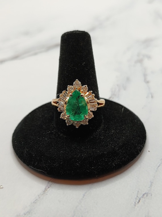 1.5 ct Natural Emerald