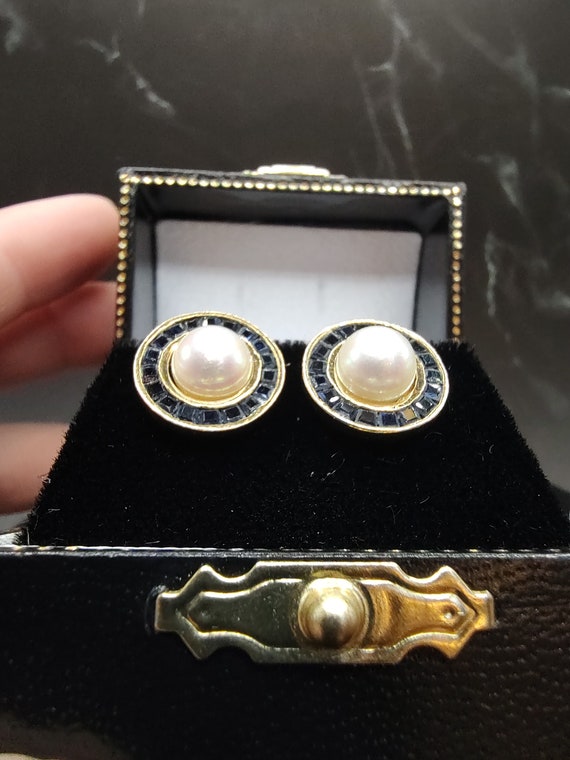 14k Sapphire and Pearl Earrings - image 2