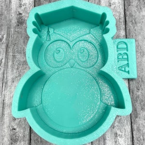Owl Graduation Silicone Mold: 2&quot; Cardstock Center, Freshie Mold