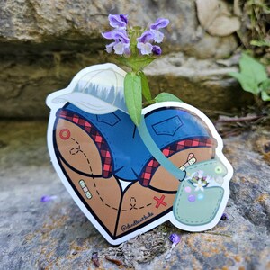 Hiker Hiney Heart Shaped Vinyl Butt Sticker || Adult Decal || Body Positive || Wild at Heart || Outdoor Enthusiast ||