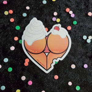 Peaches &#39;n Cream Butt Magnet || Kitchen Home Decoration || Housewarming Gift || Food Themed ||
