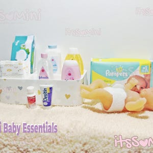 Miniature 1:6 dollhouse Baby essentials baby shampoo pretend doll baby scene miniature stuff