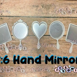 Miniature 1:6 Hand Mirror dollhouse beauty products doll makeup