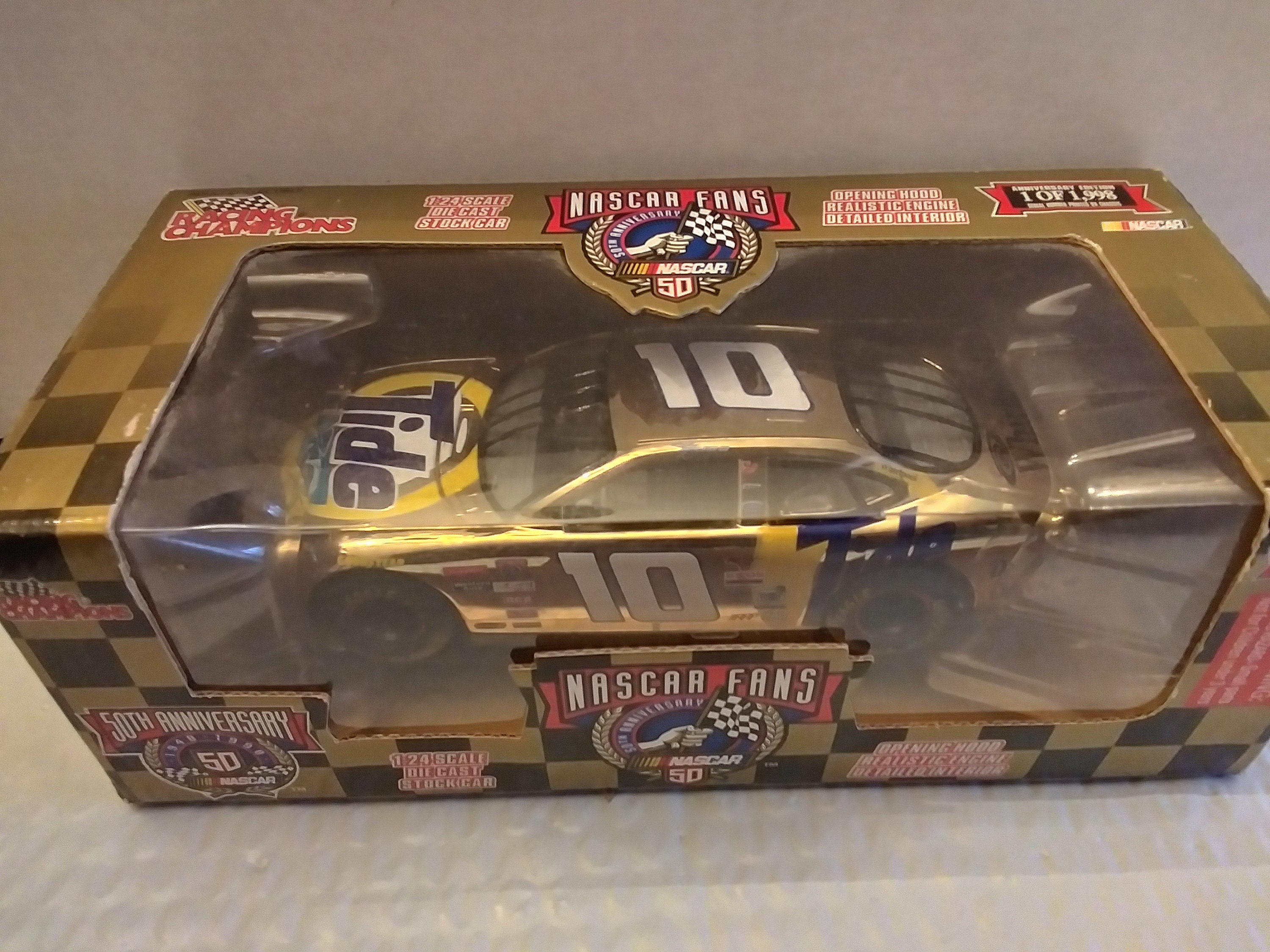 1998 Racing Champions 1:24 Gold NASCAR Ricky Rudd Tide Ford Taurus #10 HO 