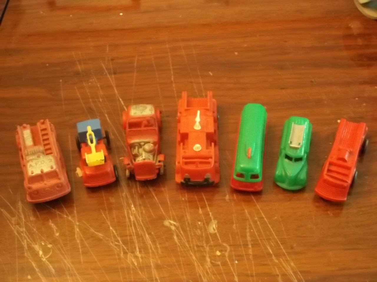 7 Vintage 1950s to 1960s plastic toy cars Plasticville Etsy